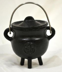 Pentacle Cast Iron Cauldron w/lid 3"H 2.75"D